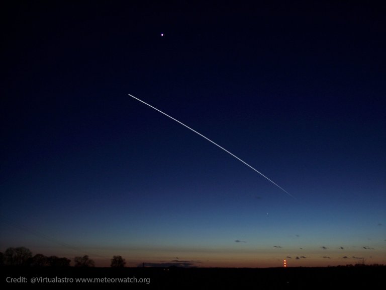 cu0yk2iwaaa4rnk-jpg-large